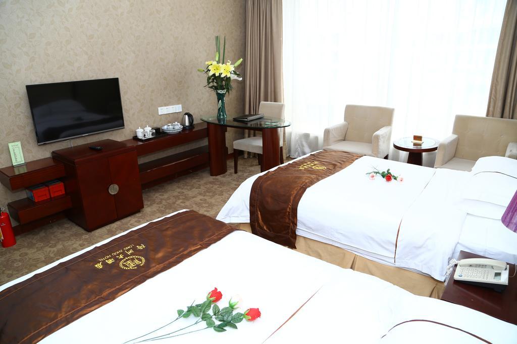Long Zhou Grand Hotel Guangzhou Dış mekan fotoğraf