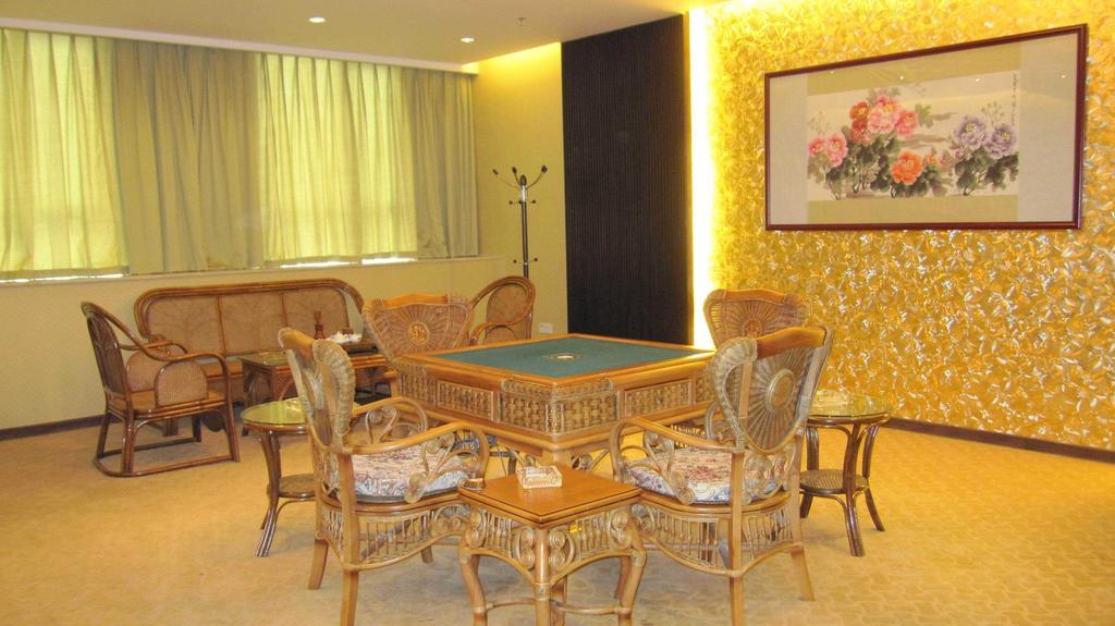 Long Zhou Grand Hotel Guangzhou Dış mekan fotoğraf