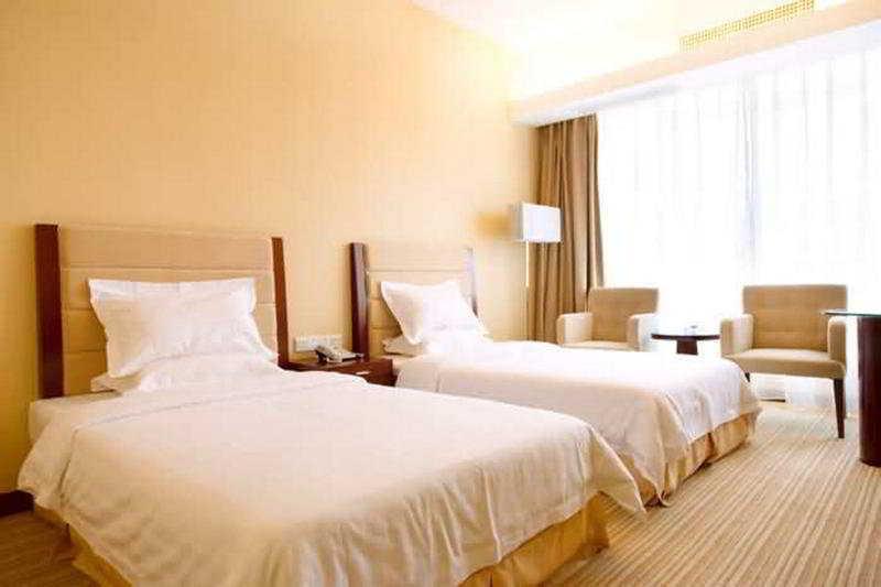 Long Zhou Grand Hotel Guangzhou Dış mekan fotoğraf